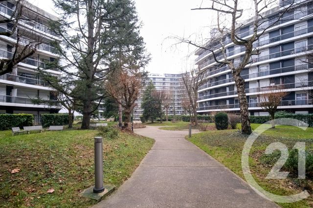 Appartement F3 à vendre - 3 pièces - 52.0 m2 - ST MAURICE - 94 - ILE-DE-FRANCE - Century 21 Optimmo